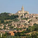 San Francesco بيت شباب