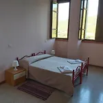 San Francesco بيت شباب *